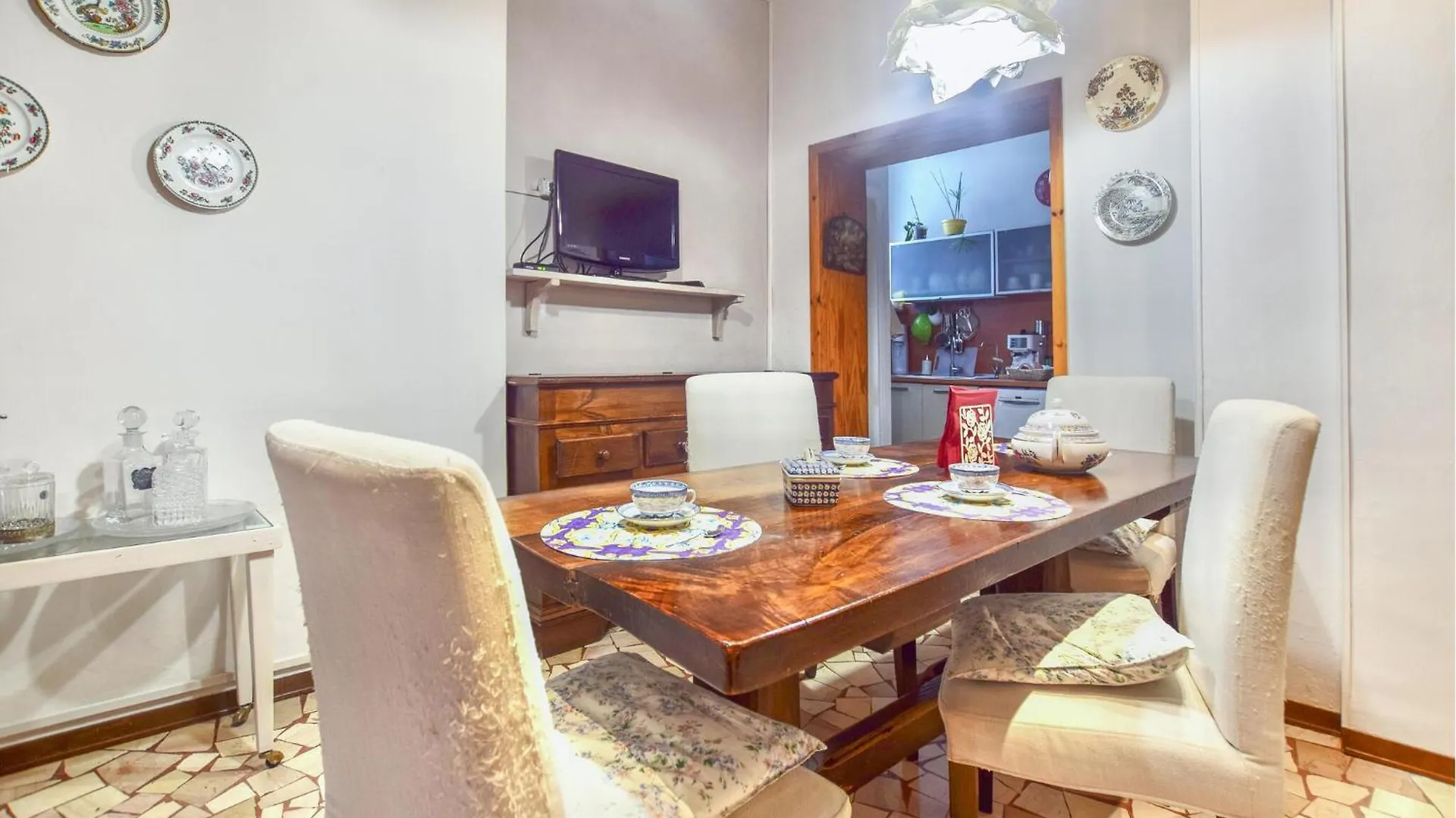Stunning Apartment In Viareggio Italy