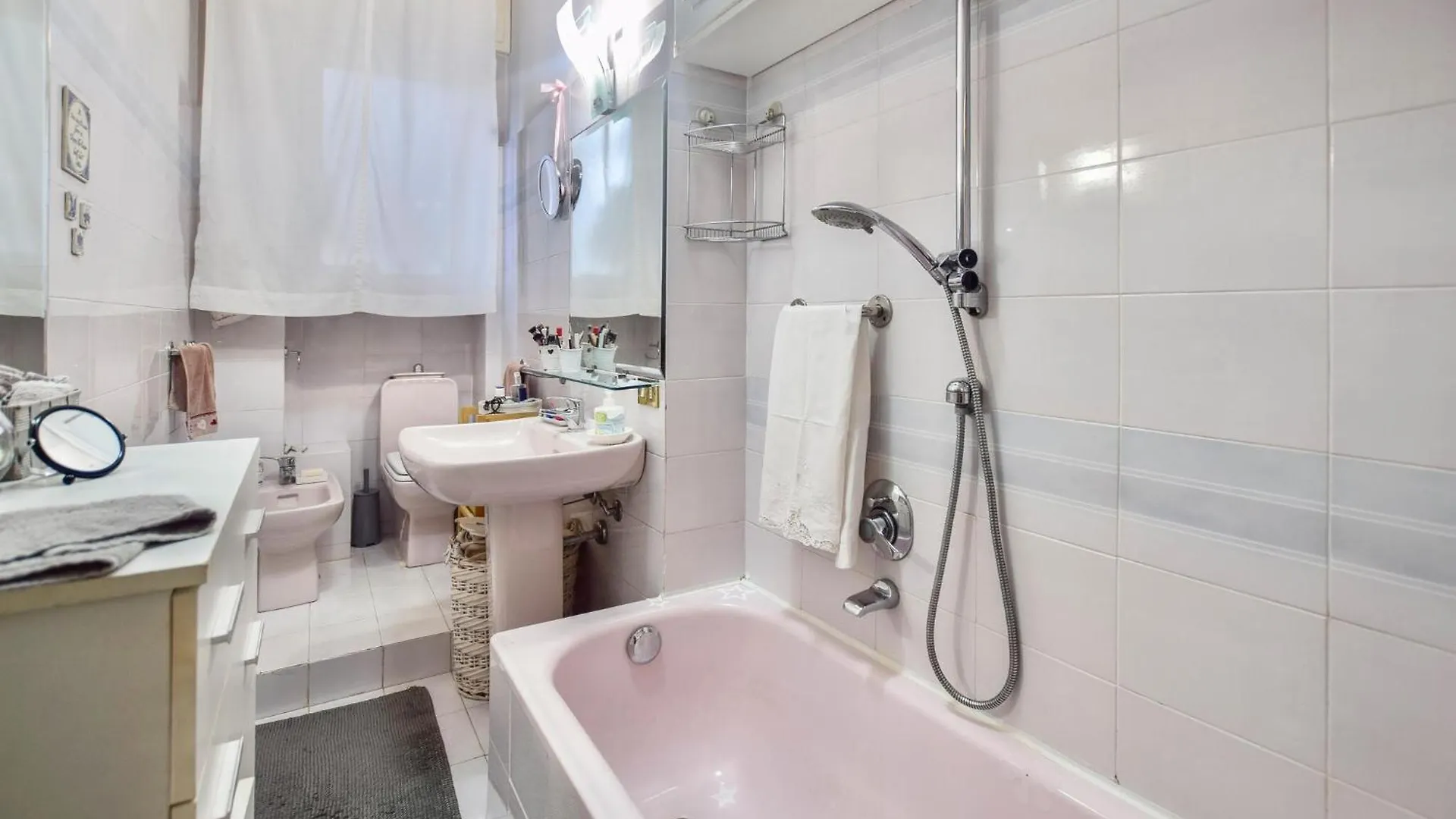 Stunning Apartment In Viareggio
