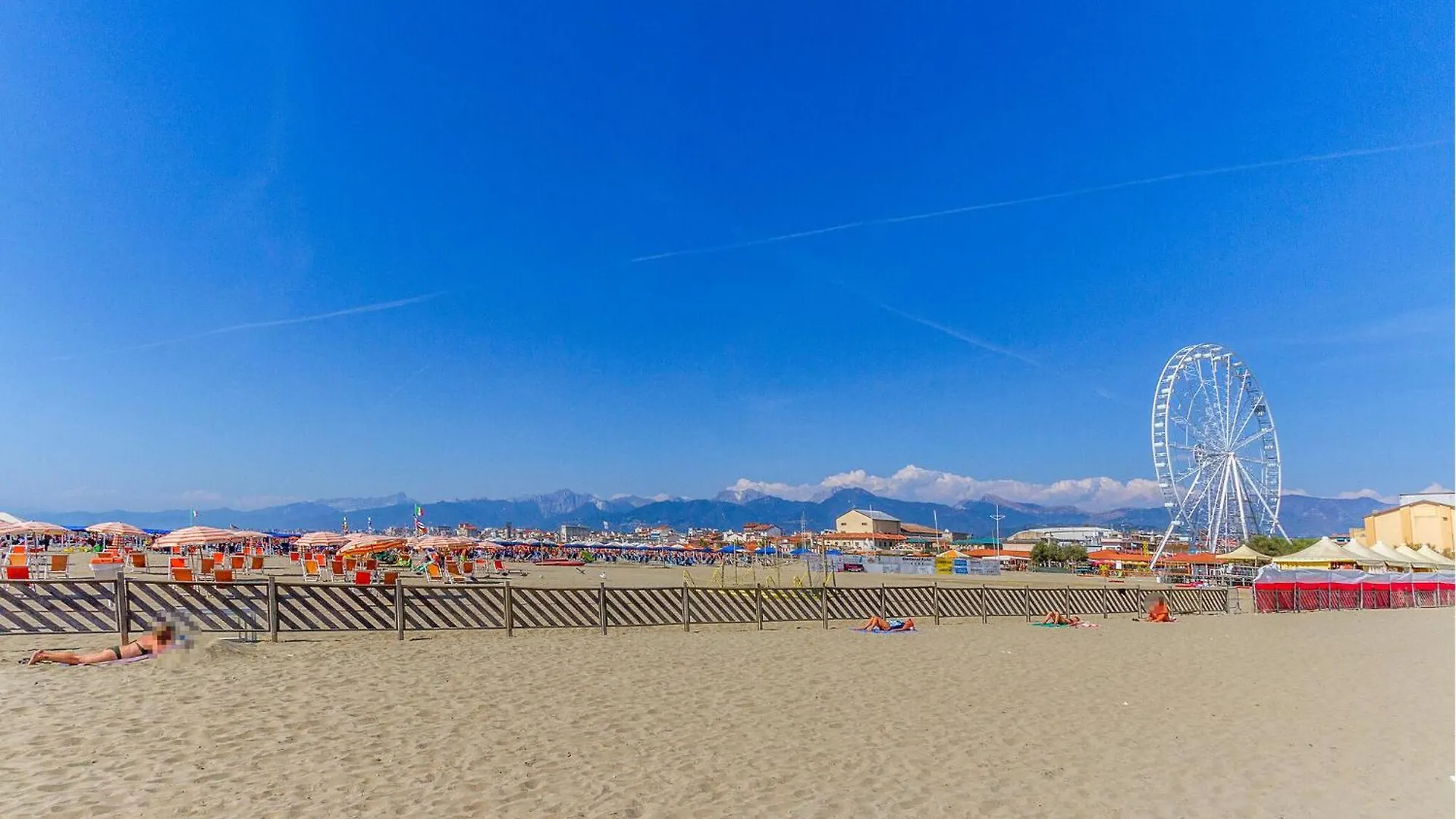 Stunning Apartment In Viareggio 0*,  Italy